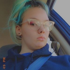 Meet your Posher, Alexa